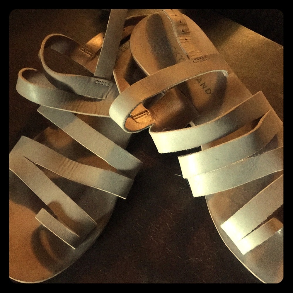 Sinner strap oh sandals, super comfy